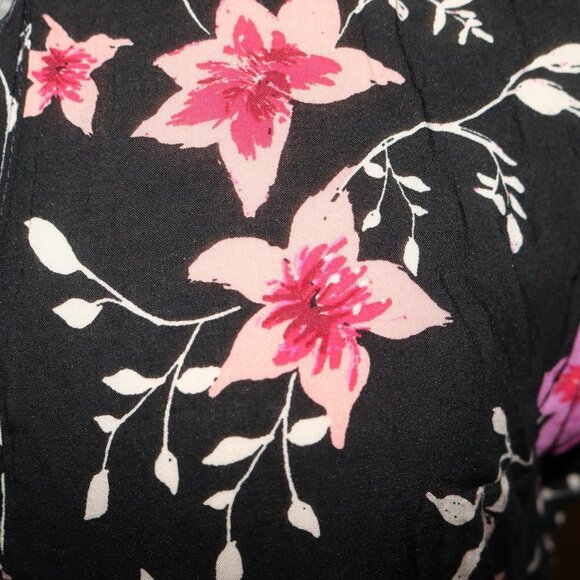 free people dress size small and new with tags around knee length - Picture 10 of 10